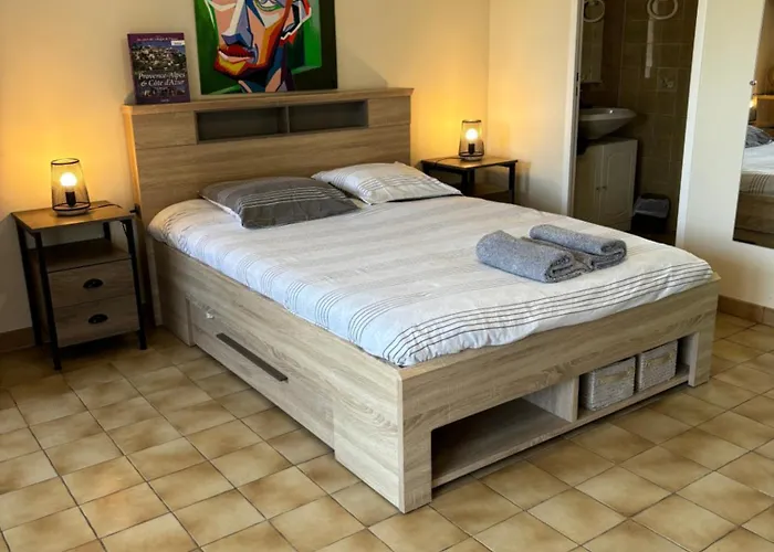 - Les Jardins De Cybele - *