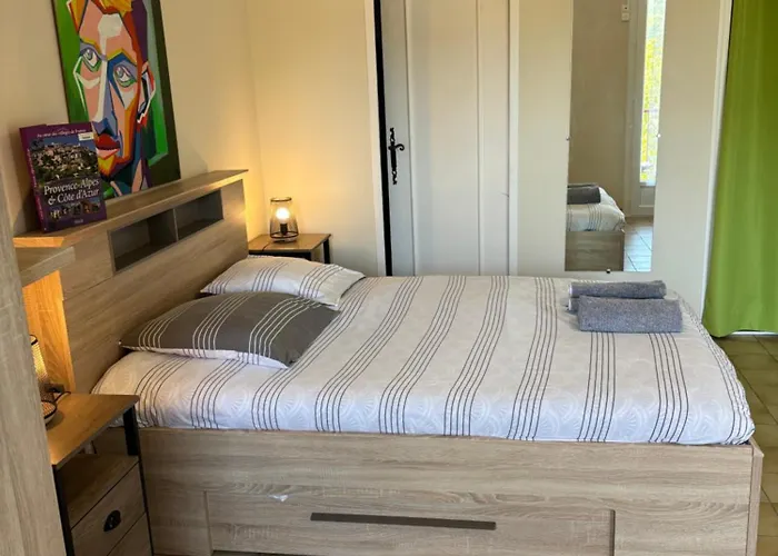 - Les Jardins De Cybele - *